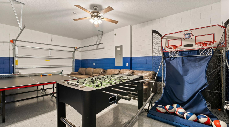 KISSIMMEE, Florida 34747, 4 Bedrooms Bedrooms, ,3 BathroomsBathrooms,Residential,For Sale,SAWYER PALM,0,MFRO6282397