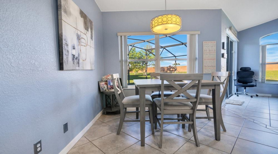 DAVENPORT, Florida 33897, 5 Bedrooms Bedrooms, ,3 BathroomsBathrooms,Residential,For Sale,CORVINA,0,MFRL4955913