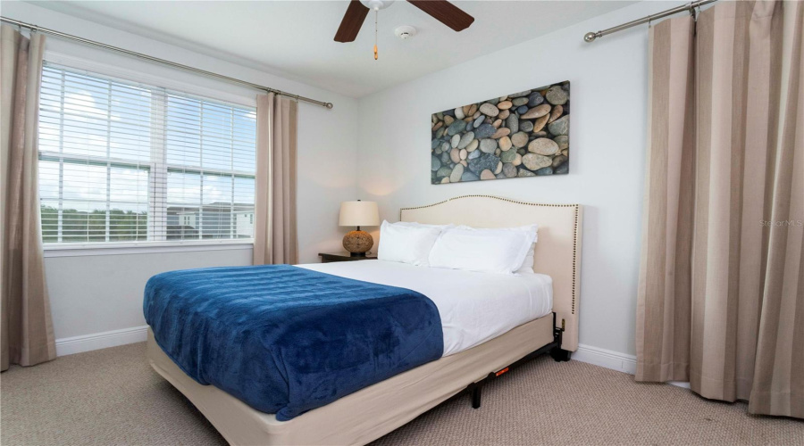 KISSIMMEE, Florida 34747, 9 Bedrooms Bedrooms, ,8 BathroomsBathrooms,Residential,For Sale,FALLS,0,MFRO6345126