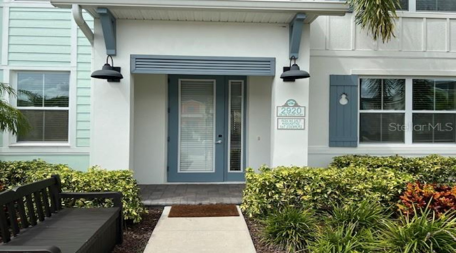 KISSIMMEE, Florida 34747, 3 Bedrooms Bedrooms, ,3 BathroomsBathrooms,Residential,For Sale,ON THE ROCKS,0,MFRO6344726