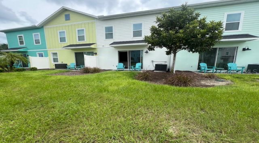 KISSIMMEE, Florida 34747, 3 Bedrooms Bedrooms, ,3 BathroomsBathrooms,Residential,For Sale,ON THE ROCKS,0,MFRO6344726