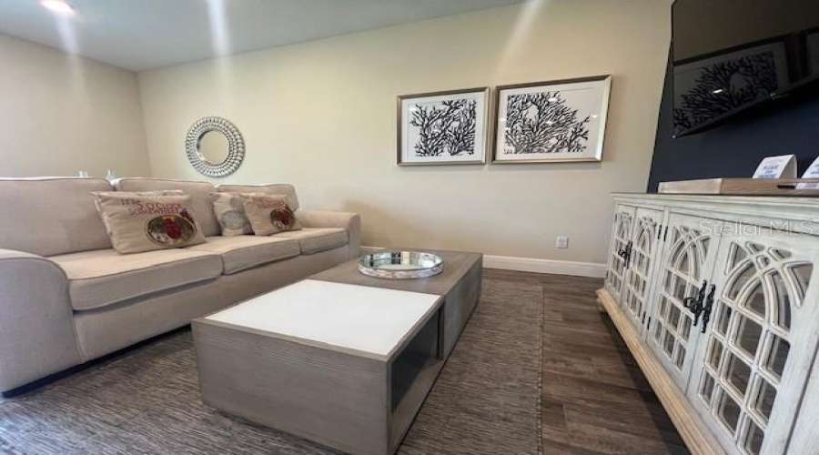 KISSIMMEE, Florida 34747, 3 Bedrooms Bedrooms, ,3 BathroomsBathrooms,Residential,For Sale,ON THE ROCKS,0,MFRO6344726