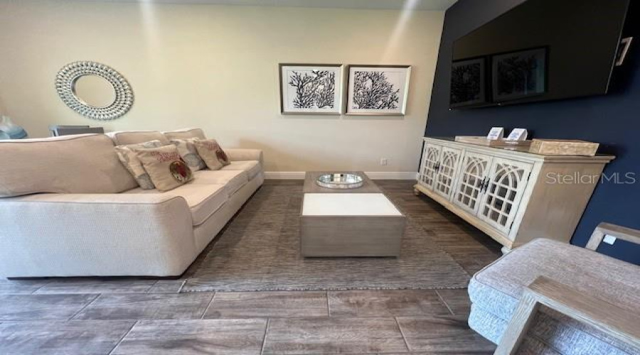 KISSIMMEE, Florida 34747, 3 Bedrooms Bedrooms, ,3 BathroomsBathrooms,Residential,For Sale,ON THE ROCKS,0,MFRO6344726