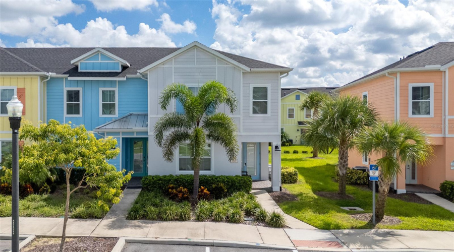 KISSIMMEE, Florida 34747, 4 Bedrooms Bedrooms, ,3 BathroomsBathrooms,Residential,For Sale,CASTAWAY,0,MFRO6341920