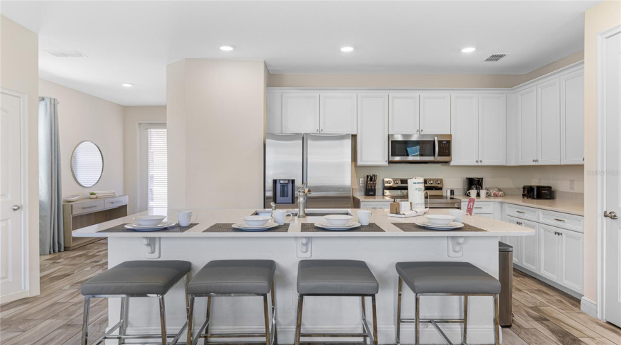 KISSIMMEE, Florida 34747, 4 Bedrooms Bedrooms, ,3 BathroomsBathrooms,Residential,For Sale,CASTAWAY,0,MFRO6341920