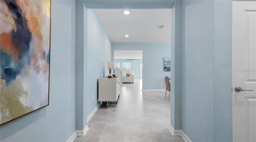DAVENPORT, Florida 33896, 5 Bedrooms Bedrooms, ,3 BathroomsBathrooms,Residential,For Sale,ACES HIGH,0,MFRO6345369