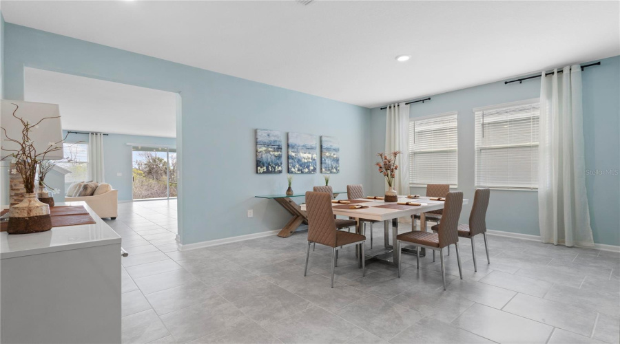 DAVENPORT, Florida 33896, 5 Bedrooms Bedrooms, ,3 BathroomsBathrooms,Residential,For Sale,ACES HIGH,0,MFRO6345369
