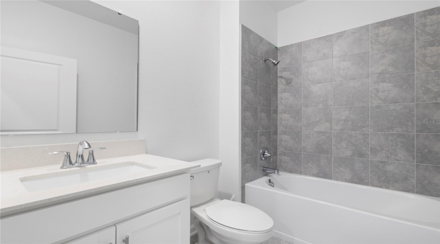 DAVENPORT, Florida 33896, 5 Bedrooms Bedrooms, ,3 BathroomsBathrooms,Residential,For Sale,ACES HIGH,0,MFRO6345369