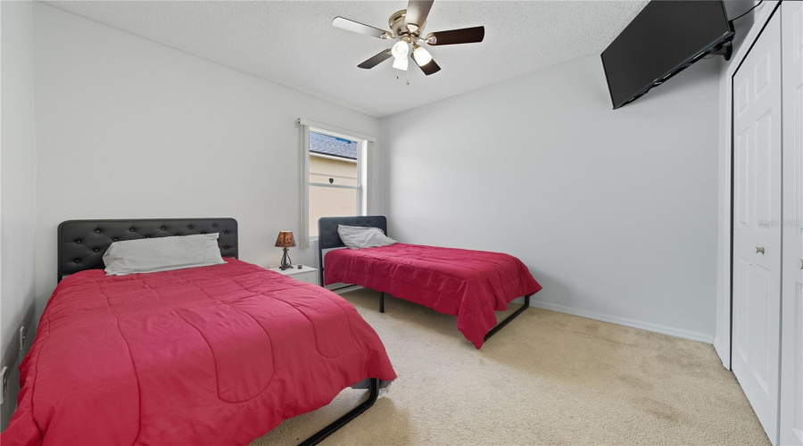 DAVENPORT, Florida 33837, 3 Bedrooms Bedrooms, ,2 BathroomsBathrooms,Residential,For Sale,KNOLLWOOD,0,MFRO6345244