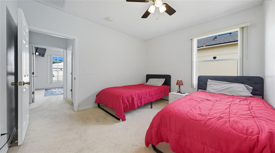 DAVENPORT, Florida 33837, 3 Bedrooms Bedrooms, ,2 BathroomsBathrooms,Residential,For Sale,KNOLLWOOD,0,MFRO6345244