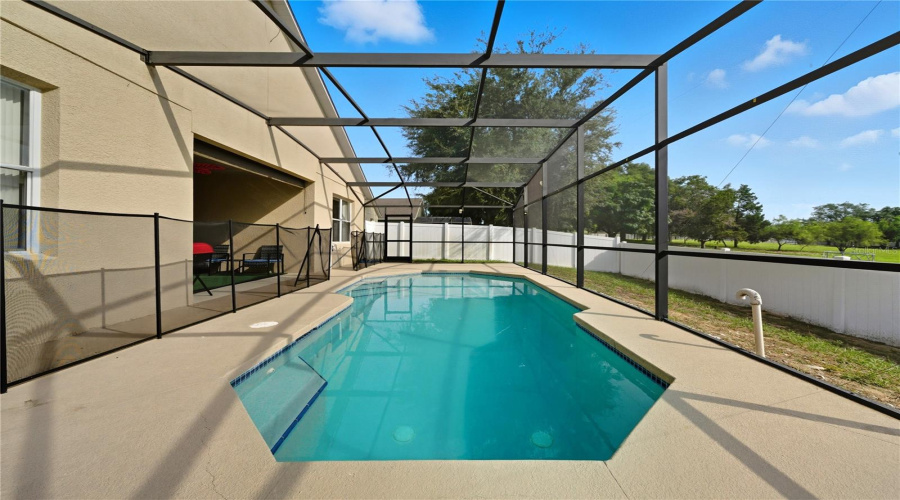 DAVENPORT, Florida 33837, 3 Bedrooms Bedrooms, ,2 BathroomsBathrooms,Residential,For Sale,KNOLLWOOD,0,MFRO6345244