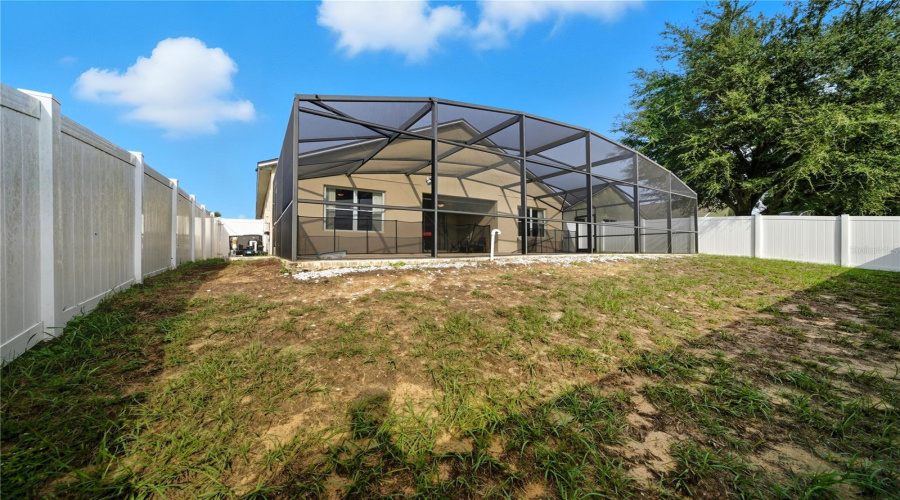DAVENPORT, Florida 33837, 3 Bedrooms Bedrooms, ,2 BathroomsBathrooms,Residential,For Sale,KNOLLWOOD,0,MFRO6345244