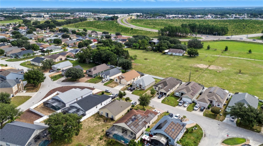 DAVENPORT, Florida 33837, 3 Bedrooms Bedrooms, ,2 BathroomsBathrooms,Residential,For Sale,KNOLLWOOD,0,MFRO6345244