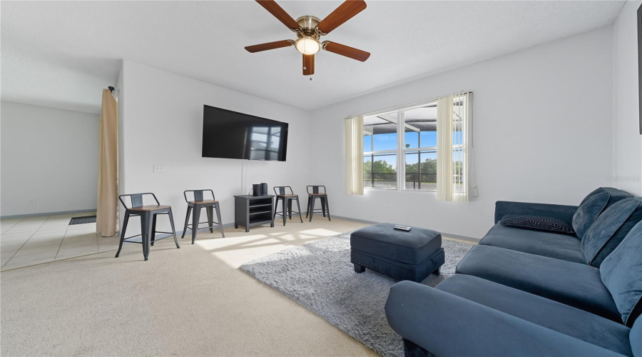 DAVENPORT, Florida 33837, 3 Bedrooms Bedrooms, ,2 BathroomsBathrooms,Residential,For Sale,KNOLLWOOD,0,MFRO6345244