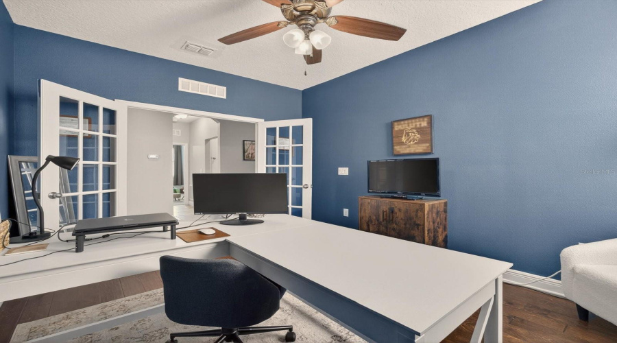 DAVENPORT, Florida 33837, 3 Bedrooms Bedrooms, ,2 BathroomsBathrooms,Residential,For Sale,WHIRLAWAY,0,MFRO6344963