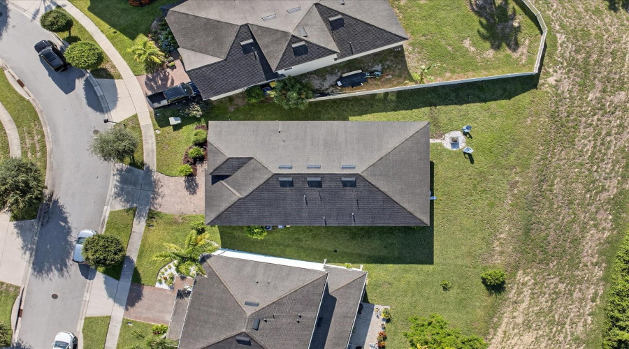 DAVENPORT, Florida 33837, 3 Bedrooms Bedrooms, ,2 BathroomsBathrooms,Residential,For Sale,WHIRLAWAY,0,MFRO6344963
