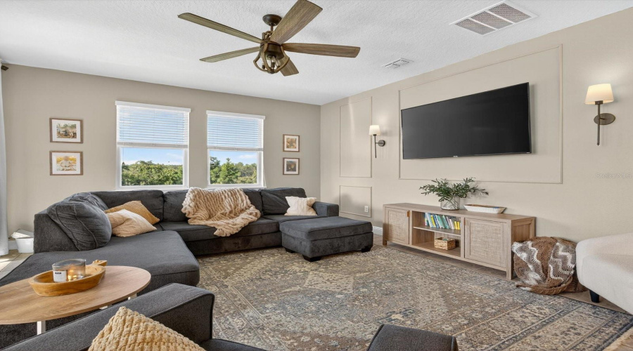 DAVENPORT, Florida 33837, 3 Bedrooms Bedrooms, ,2 BathroomsBathrooms,Residential,For Sale,WHIRLAWAY,0,MFRO6344963