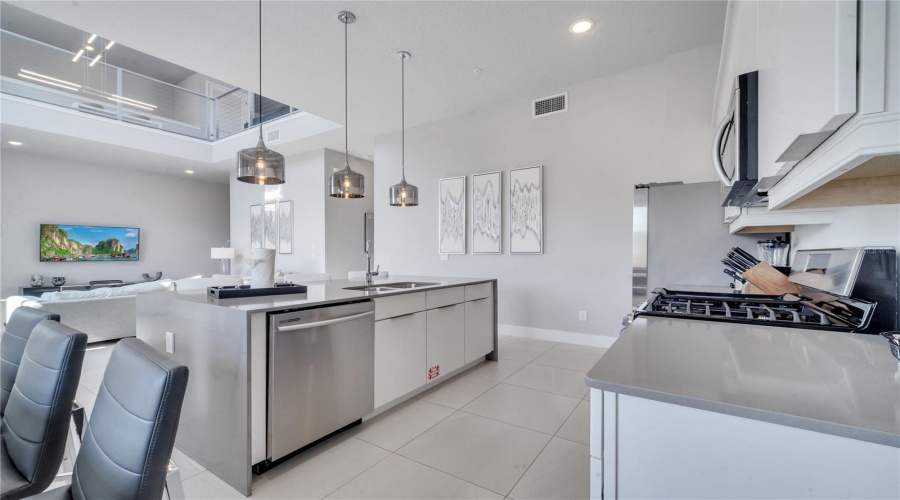 REUNION, Florida 34747, 4 Bedrooms Bedrooms, ,3 BathroomsBathrooms,Residential,For Sale,SANDY RIDGE,0,MFRS5112608