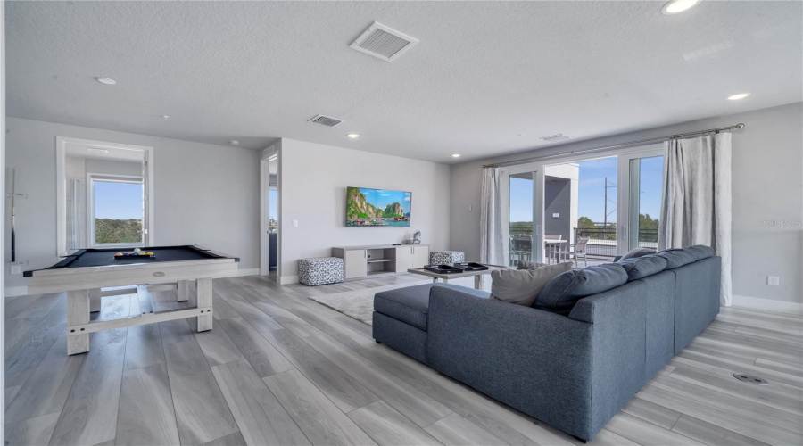 REUNION, Florida 34747, 4 Bedrooms Bedrooms, ,3 BathroomsBathrooms,Residential,For Sale,SANDY RIDGE,0,MFRS5112608