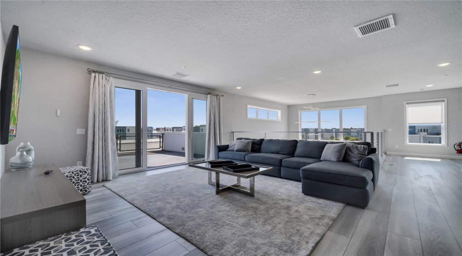 REUNION, Florida 34747, 4 Bedrooms Bedrooms, ,3 BathroomsBathrooms,Residential,For Sale,SANDY RIDGE,0,MFRS5112608