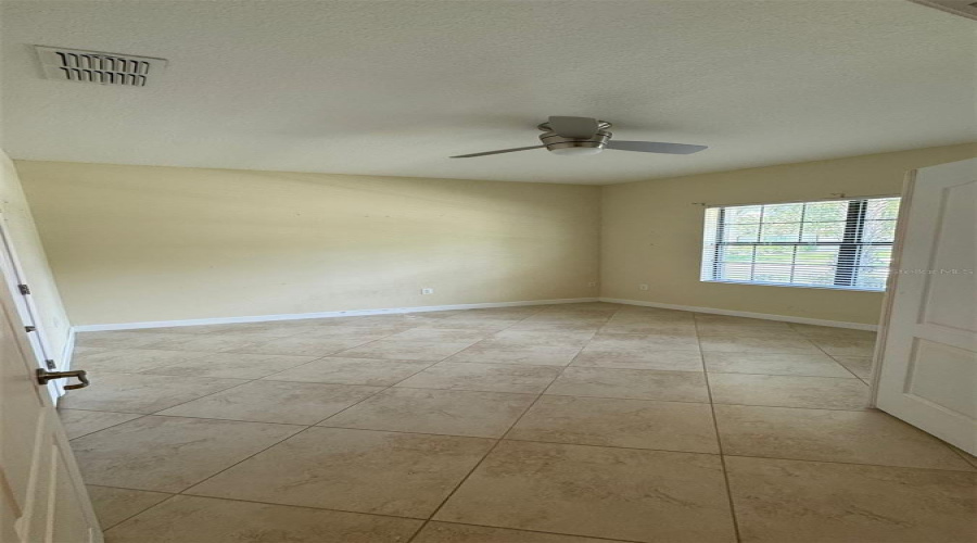 office or flex room