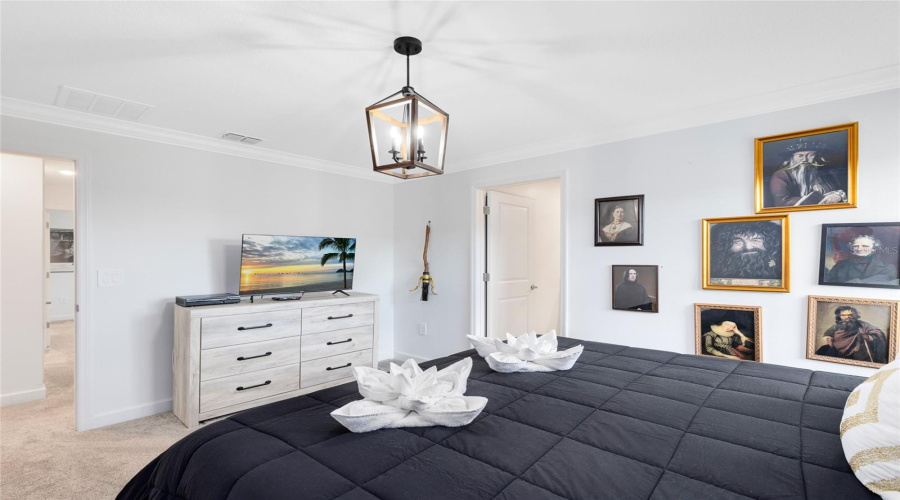 KISSIMMEE, Florida 34746, 5 Bedrooms Bedrooms, ,4 BathroomsBathrooms,Residential,For Sale,READING,0,MFRO6343744