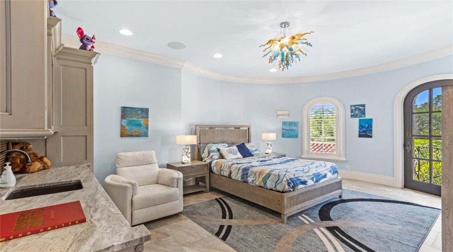 GOLDEN OAK, Florida 32836, 7 Bedrooms Bedrooms, ,7 BathroomsBathrooms,Residential,For Sale,ENCHANTED OAK,0,MFRO6344365