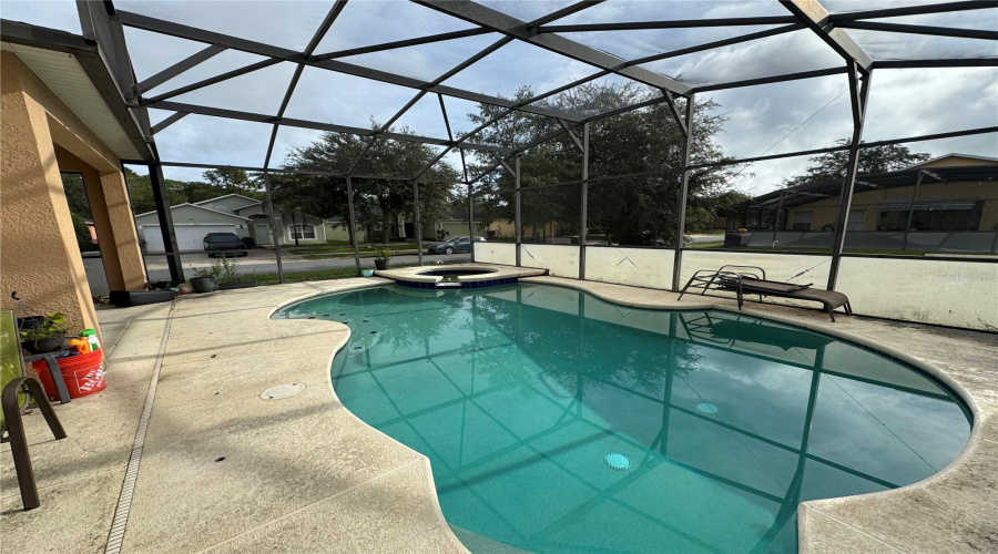DAVENPORT, Florida 33896, 4 Bedrooms Bedrooms, ,3 BathroomsBathrooms,Residential,For Sale,EARLMONT,0,MFRS5134458