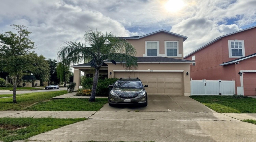 DAVENPORT, Florida 33896, 4 Bedrooms Bedrooms, ,3 BathroomsBathrooms,Residential,For Sale,EARLMONT,0,MFRS5134458