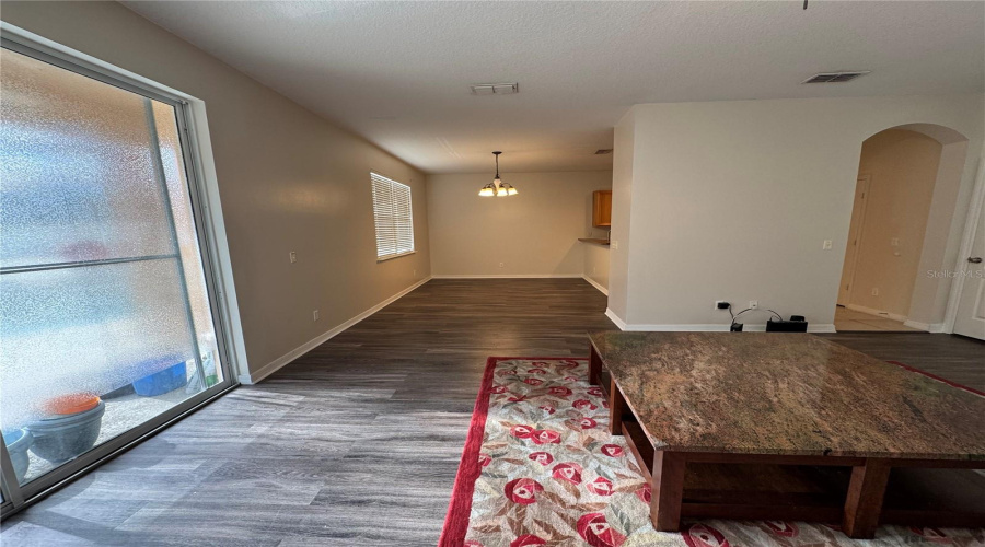 DAVENPORT, Florida 33896, 4 Bedrooms Bedrooms, ,3 BathroomsBathrooms,Residential,For Sale,EARLMONT,0,MFRS5134458