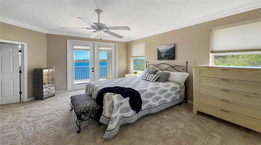 ORLANDO, Florida 32836, 3 Bedrooms Bedrooms, ,2 BathroomsBathrooms,Residential,For Sale,TIVOLI,0,MFRO6301482
