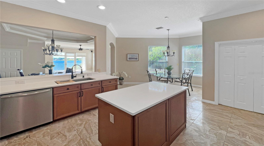 ORLANDO, Florida 32836, 3 Bedrooms Bedrooms, ,2 BathroomsBathrooms,Residential,For Sale,TIVOLI,0,MFRO6301482