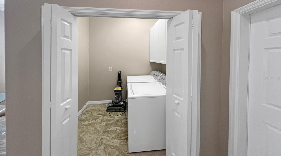 ORLANDO, Florida 32836, 3 Bedrooms Bedrooms, ,2 BathroomsBathrooms,Residential,For Sale,TIVOLI,0,MFRO6301482