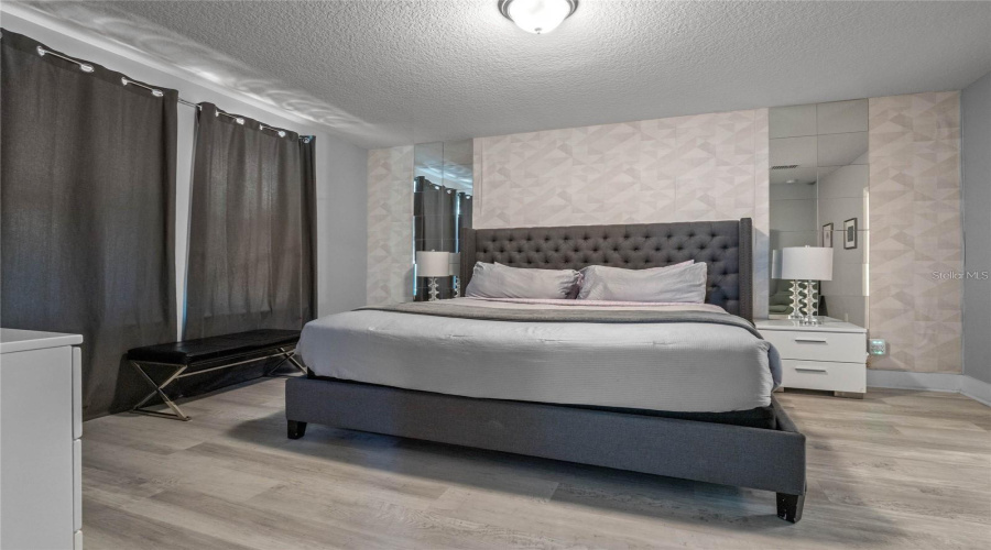 DAVENPORT, Florida 33896, 4 Bedrooms Bedrooms, ,3 BathroomsBathrooms,Residential,For Sale,YORKSHIRE,0,MFRG5102313