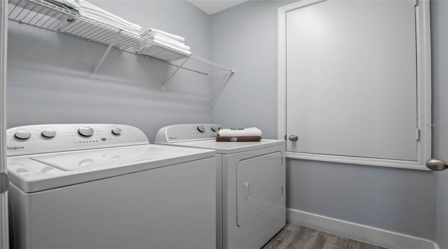 DAVENPORT, Florida 33896, 4 Bedrooms Bedrooms, ,3 BathroomsBathrooms,Residential,For Sale,YORKSHIRE,0,MFRG5102313