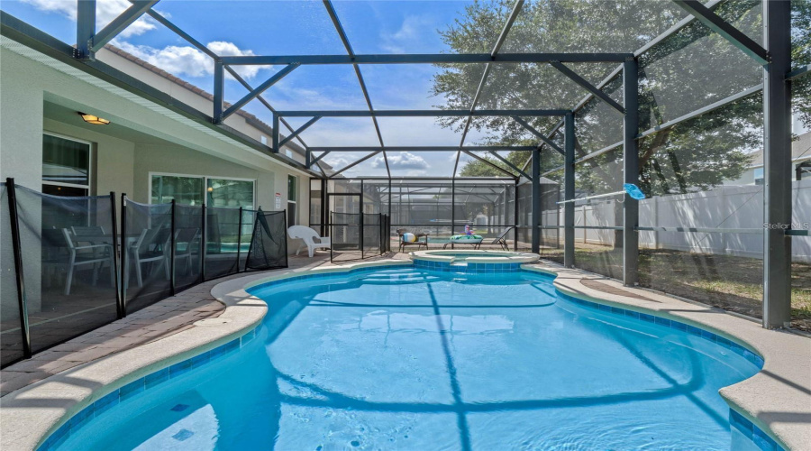 DAVENPORT, Florida 33896, 4 Bedrooms Bedrooms, ,3 BathroomsBathrooms,Residential,For Sale,YORKSHIRE,0,MFRG5102313
