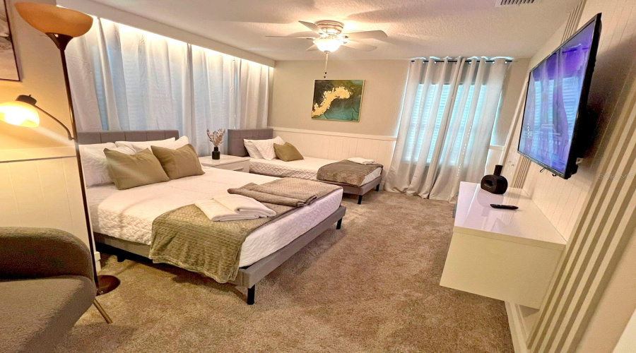 KISSIMMEE, Florida 34746, 5 Bedrooms Bedrooms, ,4 BathroomsBathrooms,Residential,For Sale,WINDERMERE,0,MFRO6345839