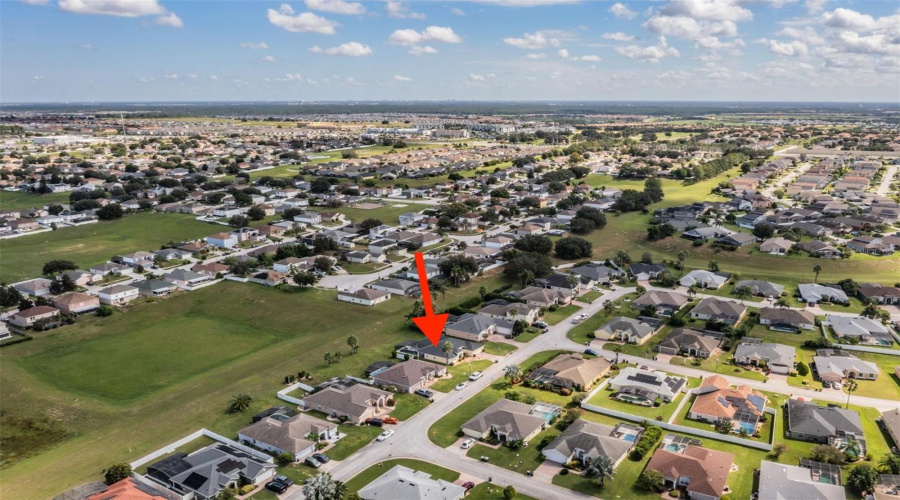 DAVENPORT, Florida 33897, 5 Bedrooms Bedrooms, ,3 BathroomsBathrooms,Residential,For Sale,DOLCETTO,0,MFRTB8428264