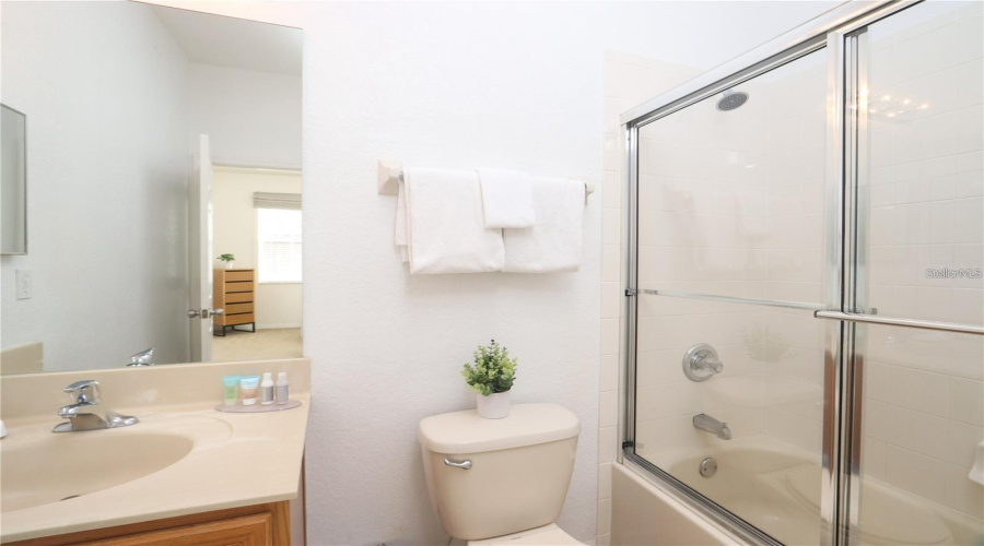 KISSIMMEE, Florida 34746, 4 Bedrooms Bedrooms, ,3 BathroomsBathrooms,Residential,For Sale,ROADSTER LN,0,MFRTB8427570