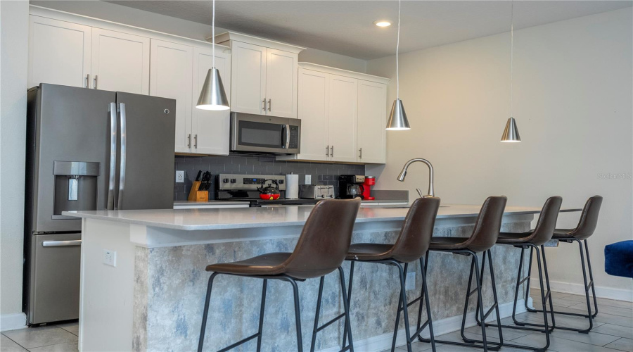 KISSIMMEE, Florida 34746, 4 Bedrooms Bedrooms, ,3 BathroomsBathrooms,Residential,For Sale,ROMEO,0,MFRO6345841