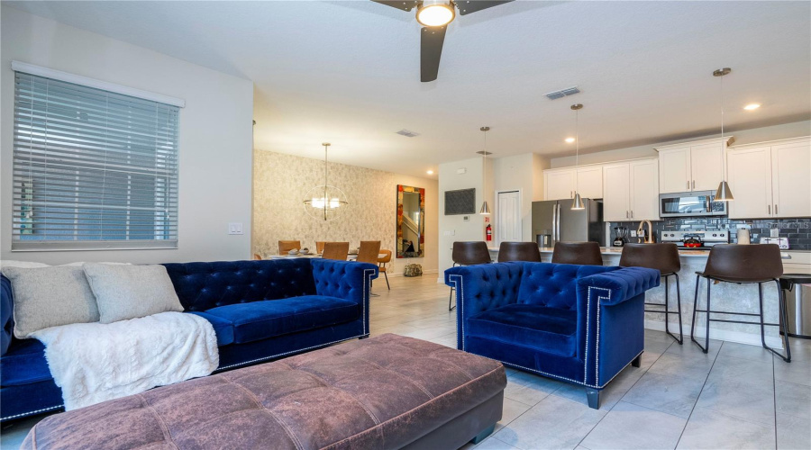 KISSIMMEE, Florida 34746, 4 Bedrooms Bedrooms, ,3 BathroomsBathrooms,Residential,For Sale,ROMEO,0,MFRO6345841