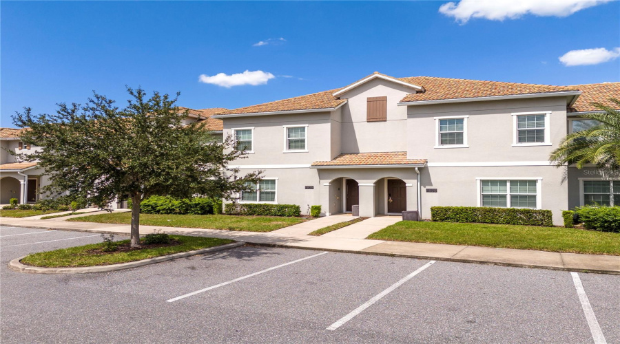 KISSIMMEE, Florida 34746, 4 Bedrooms Bedrooms, ,3 BathroomsBathrooms,Residential,For Sale,ROMEO,0,MFRO6345841