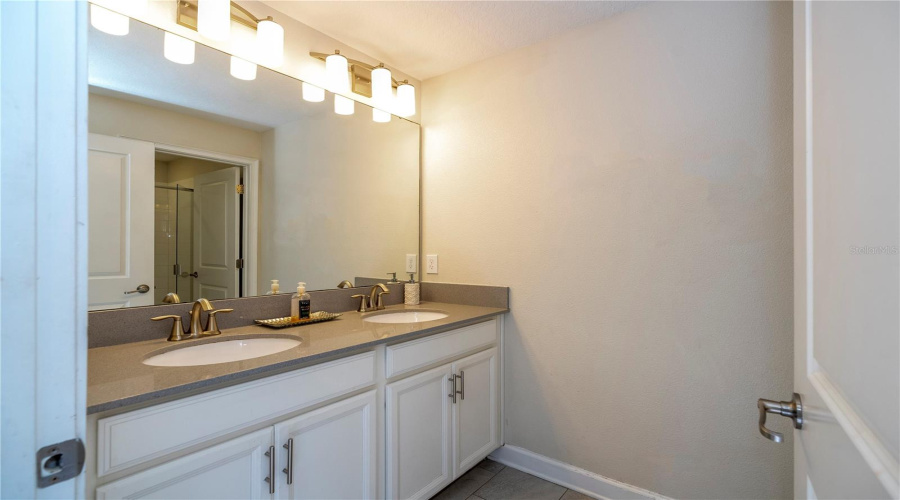 KISSIMMEE, Florida 34746, 4 Bedrooms Bedrooms, ,3 BathroomsBathrooms,Residential,For Sale,ROMEO,0,MFRO6345841