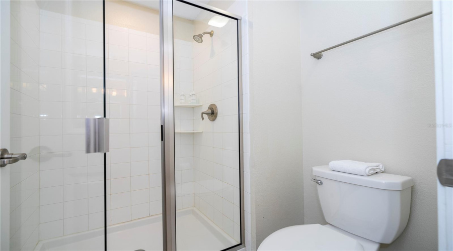KISSIMMEE, Florida 34746, 4 Bedrooms Bedrooms, ,3 BathroomsBathrooms,Residential,For Sale,ROMEO,0,MFRO6345841