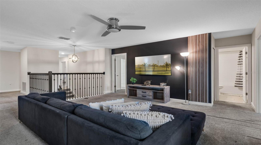 DAVENPORT, Florida 33896, 8 Bedrooms Bedrooms, ,5 BathroomsBathrooms,Residential,For Sale,CRUDEN BAY,0,MFRO6286563