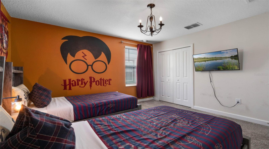 DAVENPORT, Florida 33896, 8 Bedrooms Bedrooms, ,5 BathroomsBathrooms,Residential,For Sale,CRUDEN BAY,0,MFRO6286563