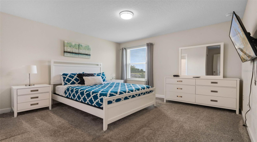 DAVENPORT, Florida 33896, 8 Bedrooms Bedrooms, ,5 BathroomsBathrooms,Residential,For Sale,CRUDEN BAY,0,MFRO6286563