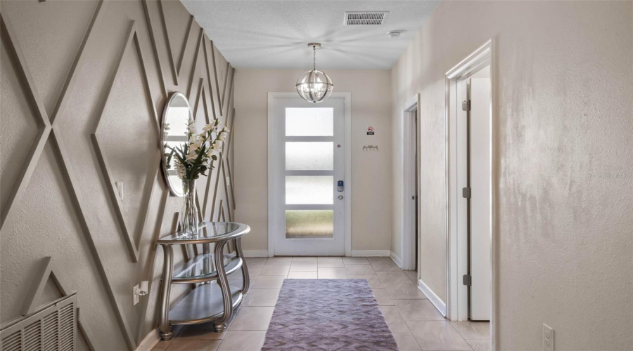 DAVENPORT, Florida 33896, 8 Bedrooms Bedrooms, ,5 BathroomsBathrooms,Residential,For Sale,CRUDEN BAY,0,MFRO6286563