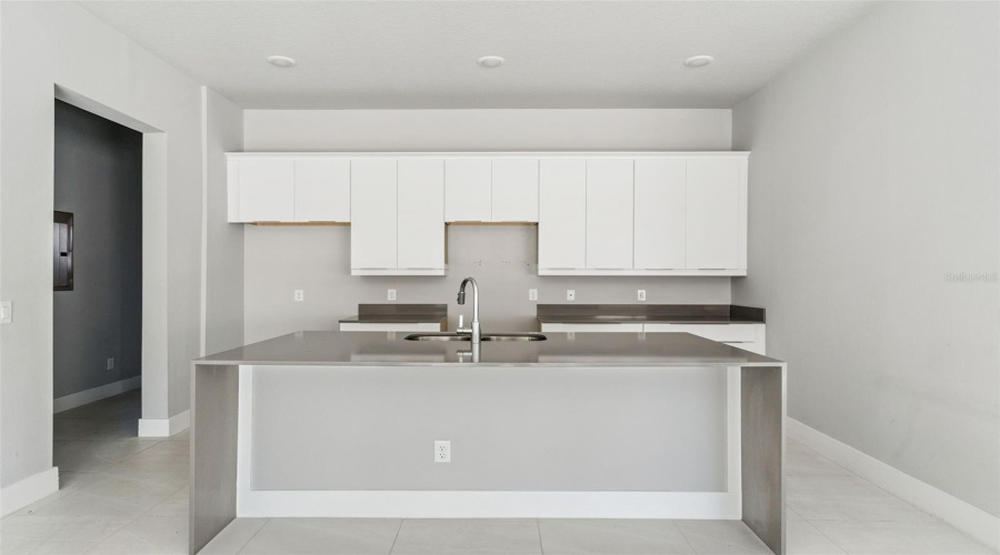 REUNION, Florida 34747, 3 Bedrooms Bedrooms, ,3 BathroomsBathrooms,Residential,For Sale,SANDY RIDGE,0,MFRS5134961
