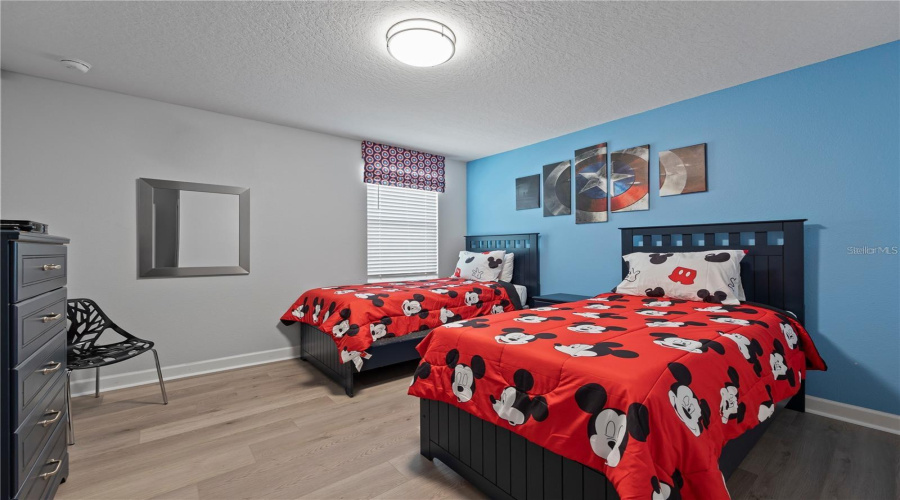 DAVENPORT, Florida 33896, 9 Bedrooms Bedrooms, ,5 BathroomsBathrooms,Residential,For Sale,PEBBLE BEACH,0,MFRO6338976